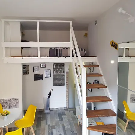 Apartment La Di Camilla In Trastevere